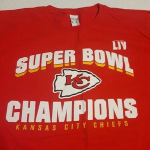 Kansas City Chiefs Super Bowl LIV Champions SS T Shirt Size XL on Gildan Tag